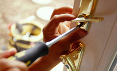 Ремонт и замена замков Гомель